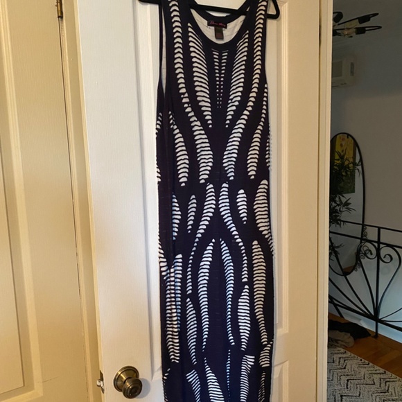Elena Wang dress - Picture 1 of 4